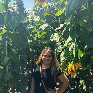 Meet your Posher, Emily